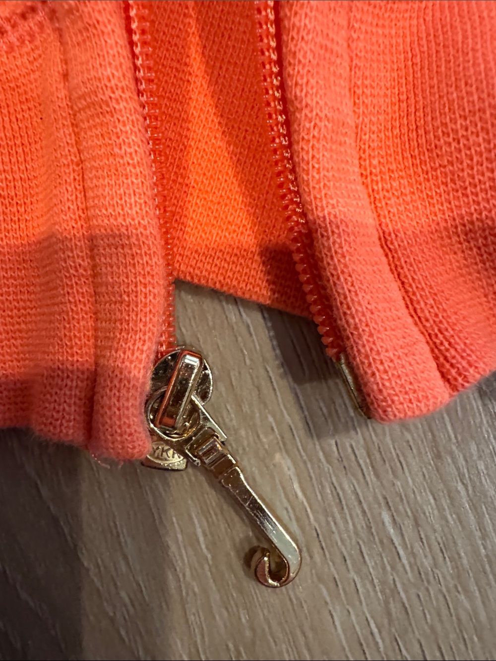 Juicy Couture Bright Orange Terry Jogger Pants with Hooded Short Sleeve Zip Top - Picture 9 of 9